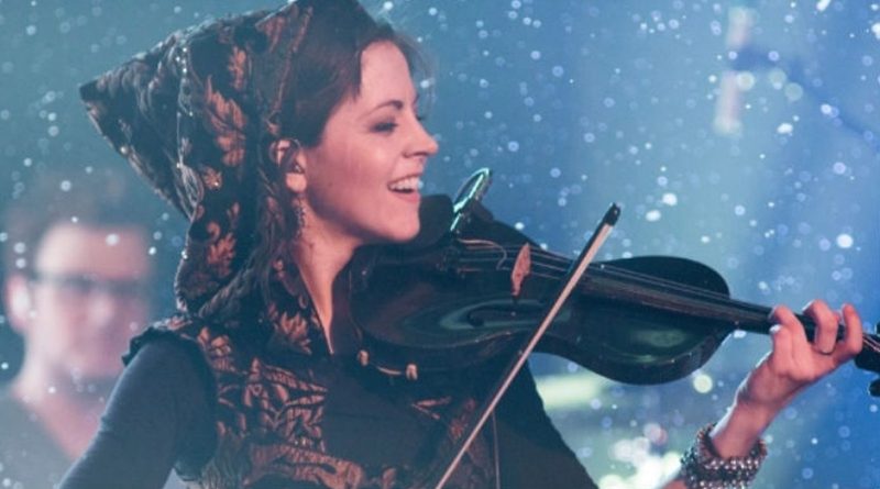 Lindsey Stirling fará o show de encerramento da festa — Foto: Divulgação/lindeseystirling.com