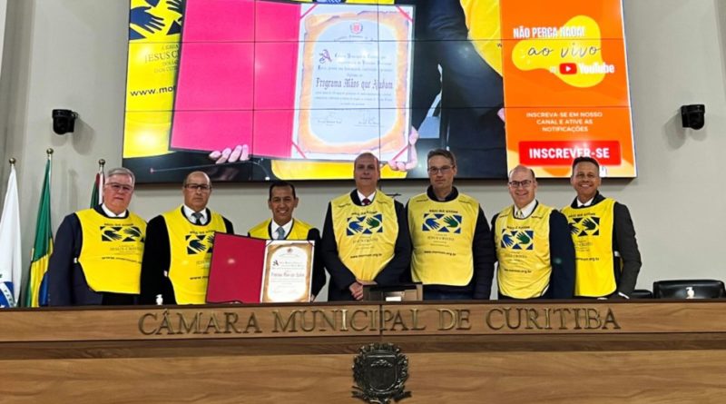 Foto: Micaelli Lodi Leia mais em: https://www.gazetadopovo.com.br/curitiba/programa-maos-que-ajudam-e-homenageado-pela-camara-municipal-de-curitiba/ Copyright © 2022, Gazeta do Povo. Todos os direitos reservados.